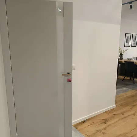 Modern * Walendow
